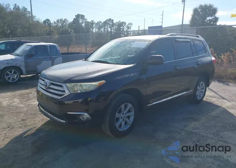 2013 Toyota Highlander Base Plus V6 z USA, uszkodzony, nr VIN 5TDZK3EH1DS112021